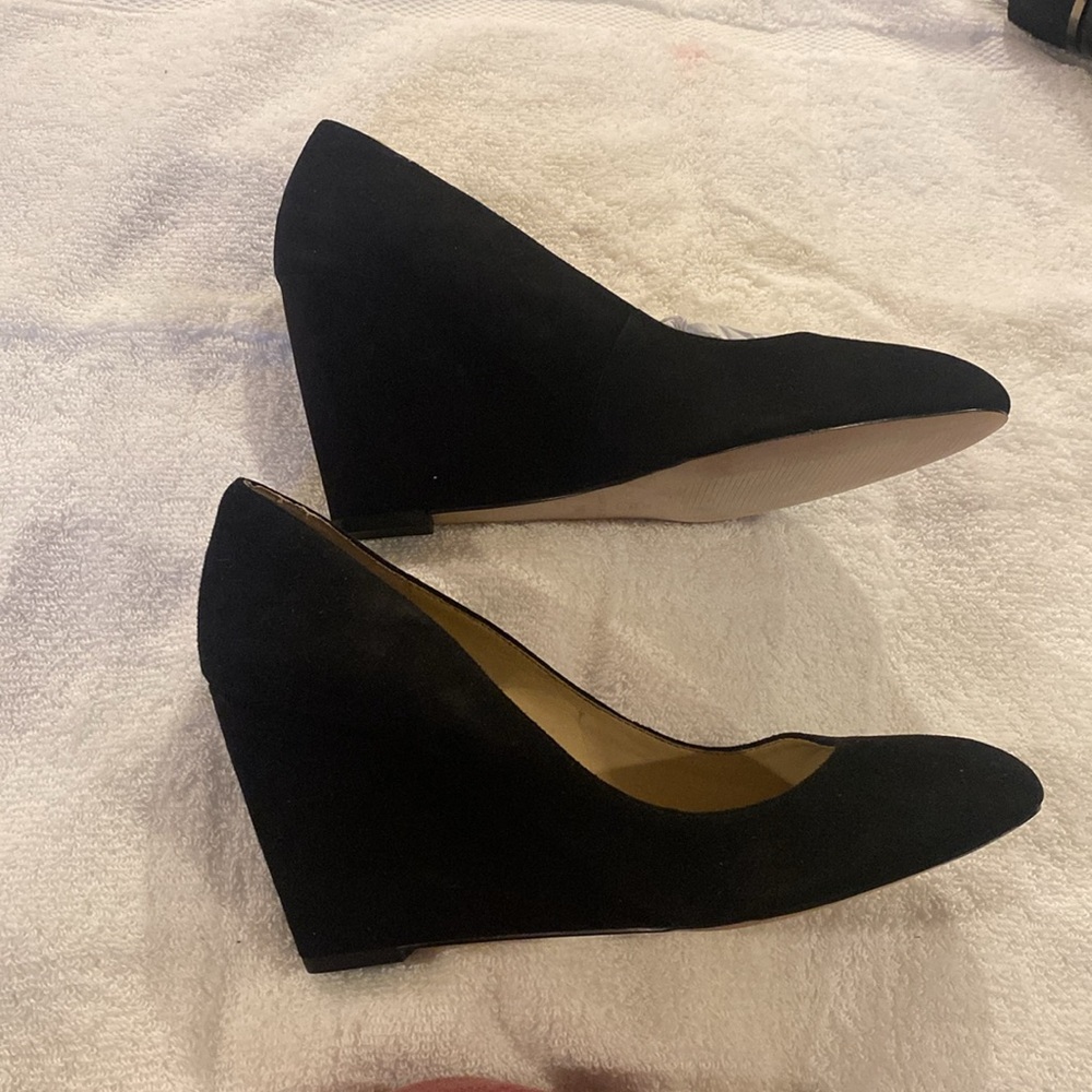 New Ann Taylor Pumps/ Wedges